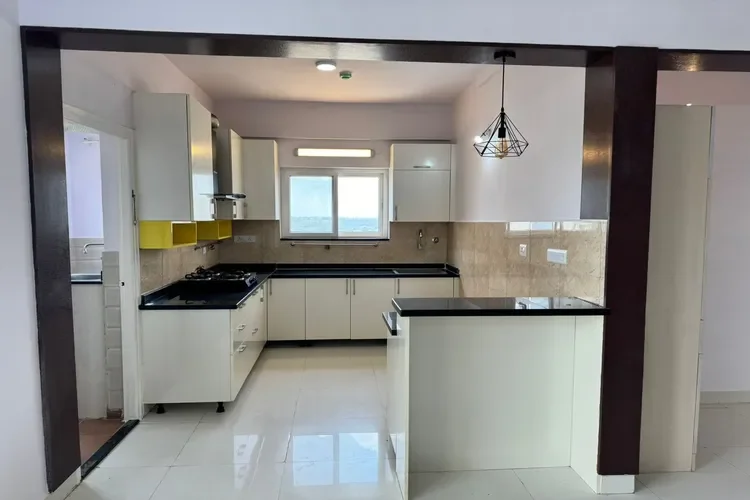 Candeur Landmark unit photo